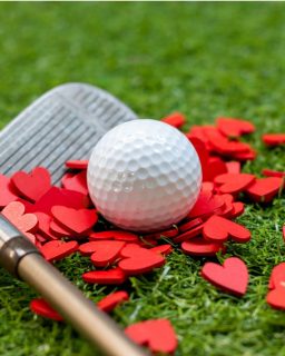 💌 Valentine’s reminder 💌

Self-love can look like:
✔ fresh air
✔ movement
✔ laughter
✔ doing something just for YOU

We love that energy ♥️ 
love.golf

#valentineday #ValentinesForYou #LoveGolf